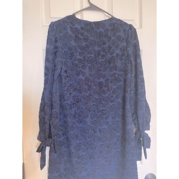 Banana Republic floral tie-sleeve shift dress - Picture 5 of 6